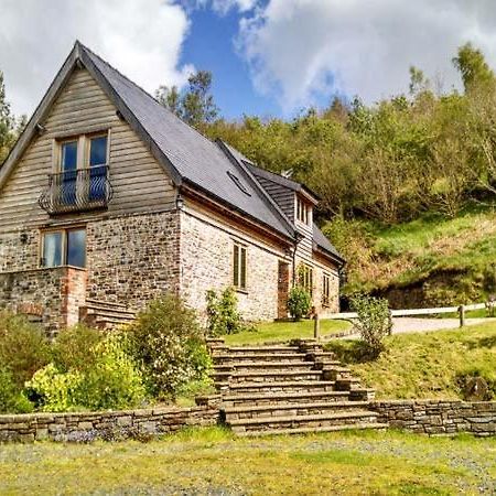 Hiraeth Villa Penybont Exterior photo